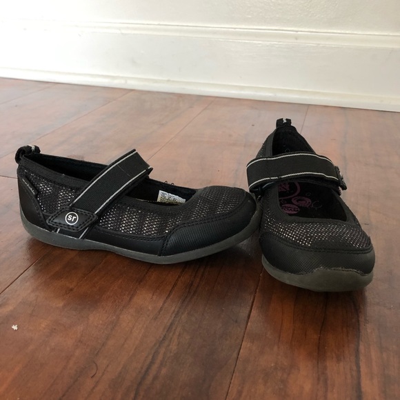 Stride Rite Other - Girls Toddler Stride Rite Made 2 Play Tilly Stride Rite Other - Girls Toddler Stride Rite Made 2 Play Tilly